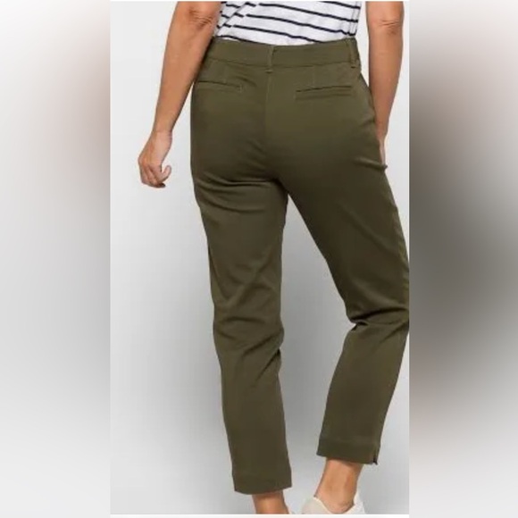 NWT Violets & Roses Mid Rise Straight Leg Chino pant in Olive Grove - Picture 1 of 17